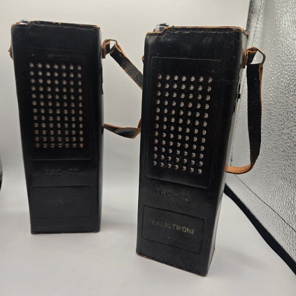 Vintage Realistic TRC-22 Citizens Band Transceiver Set 2 Channel